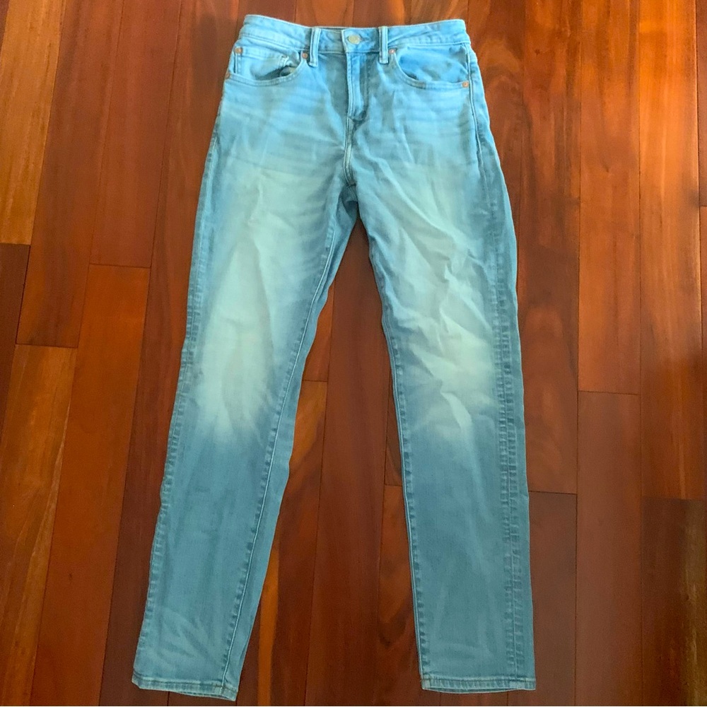 Men's American Eagle 28 x 32 AIRFLEX+ Light Blue Jeans